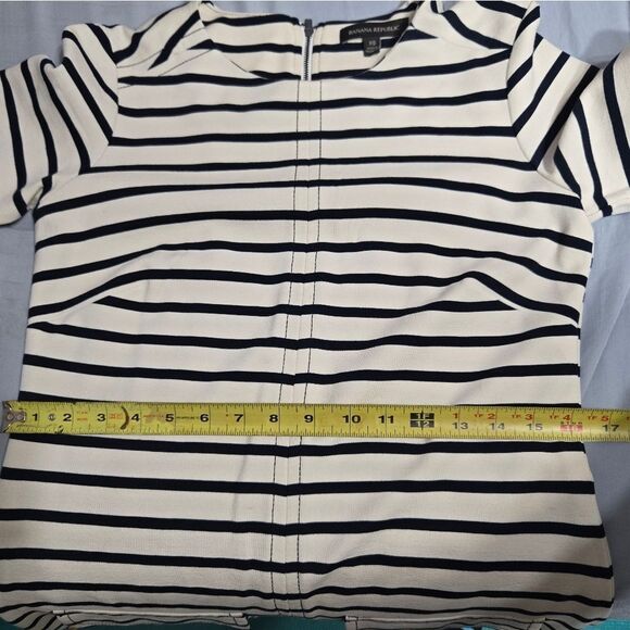 Banana Republic Stripe Shift Ponte Dress Size XS like new - Picture 9 of 10